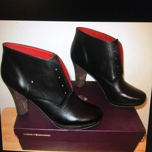 NEW LUCKY BRAND Women's Booties  9M Black Leather